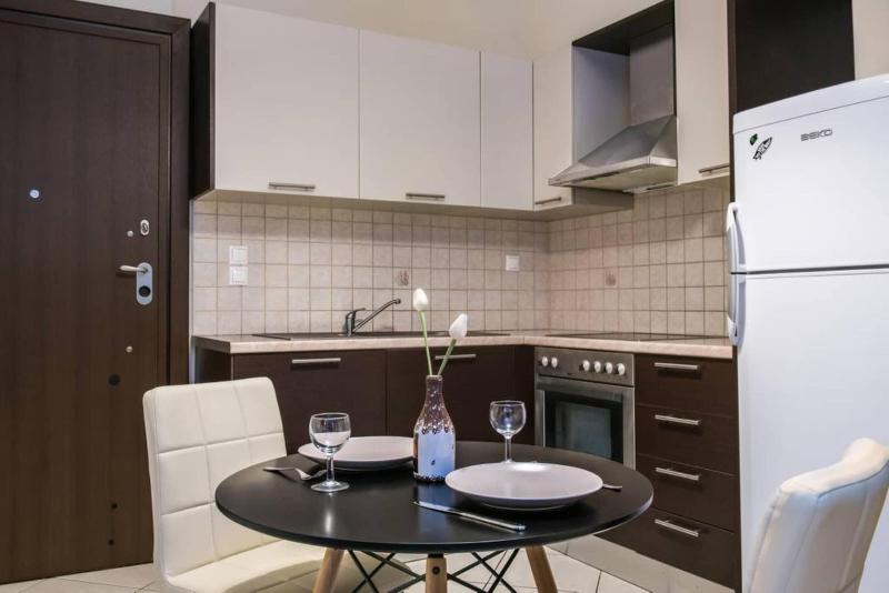 Pilotlux Apartments image