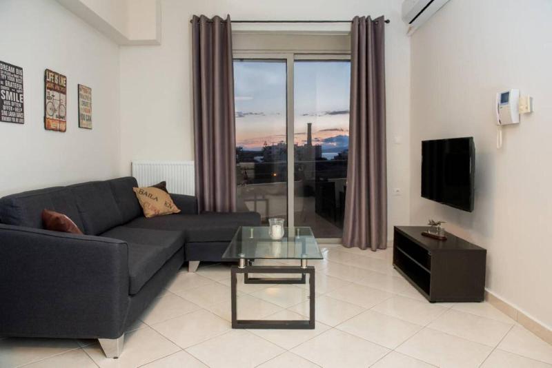 Pilotlux Apartments image