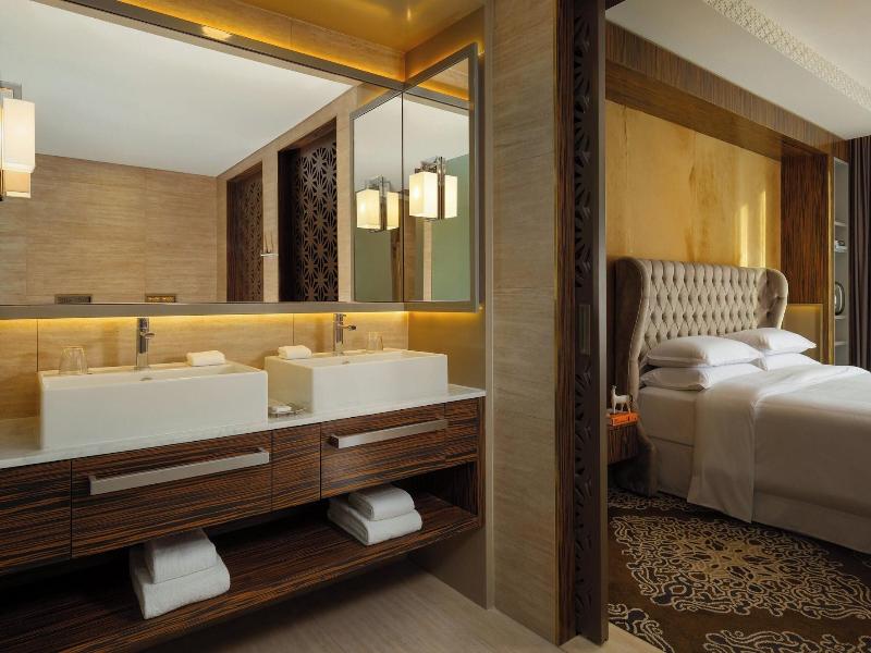 Sheraton Nur-Sultan Hotel image