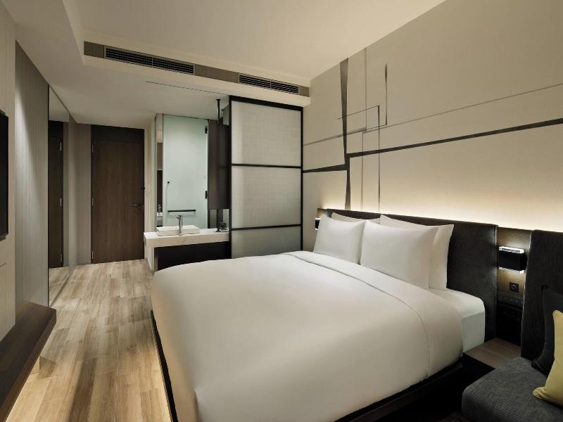 Ac Hotel By Marriott Tokyo Ginza image