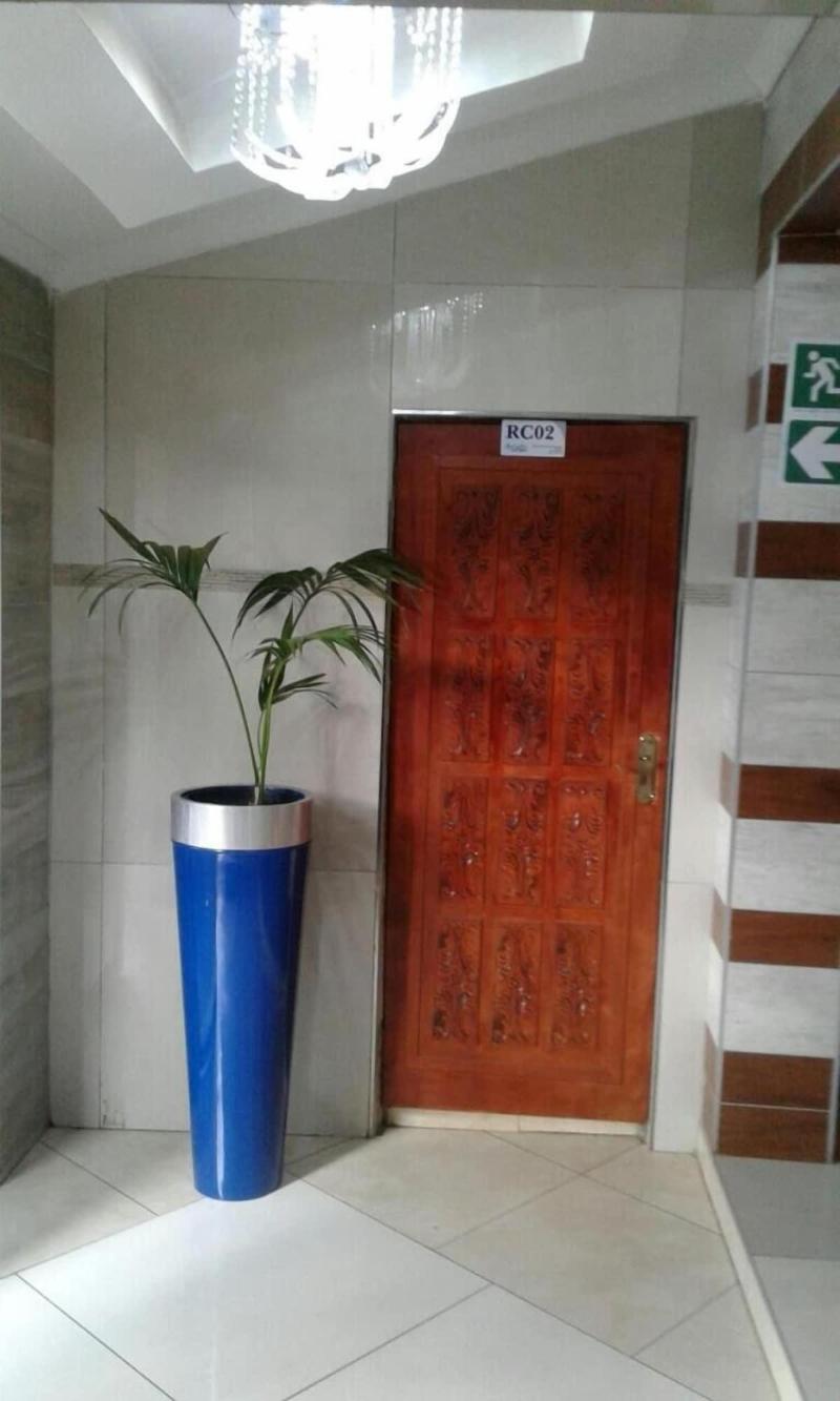 Royal Crown Guesthouse image