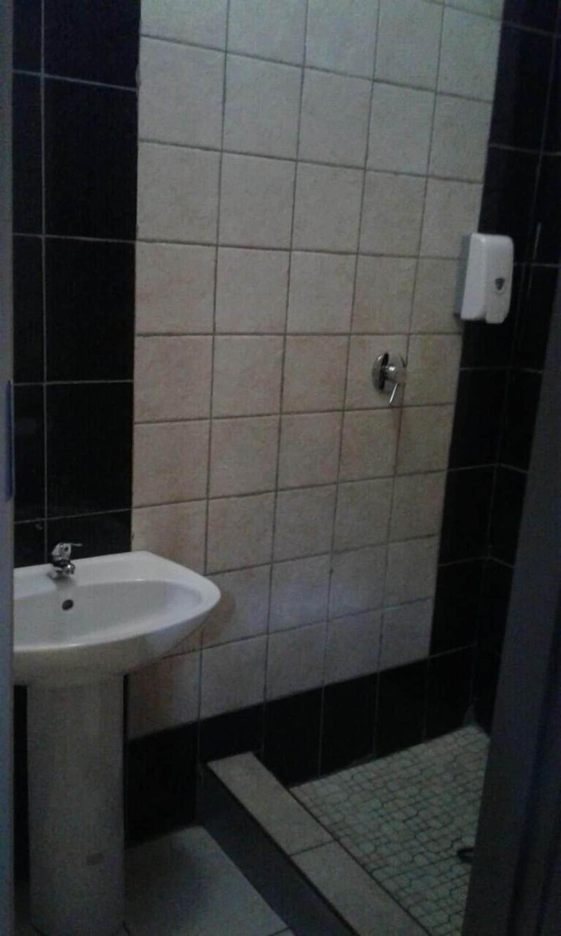 Royal Crown Guesthouse image