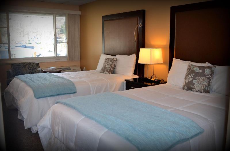 Wayne Inn image