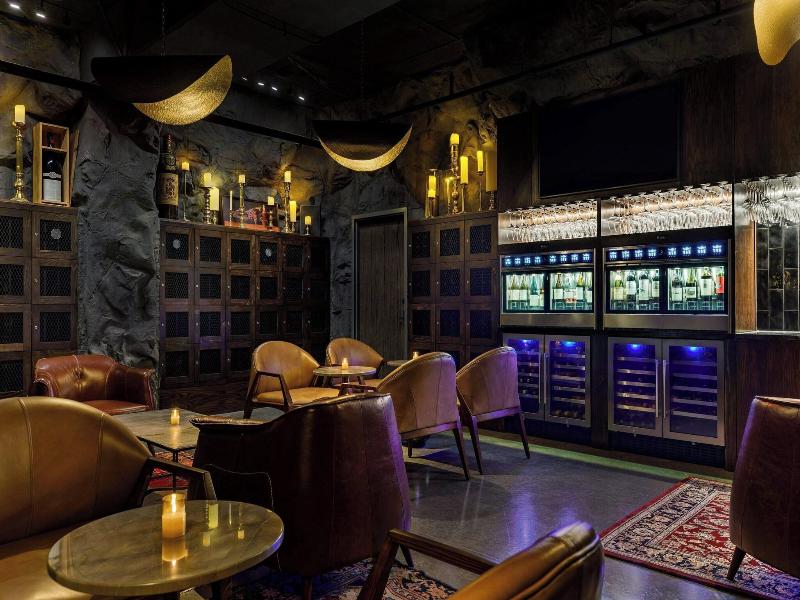 Hotel Vin, Autograph Collection image