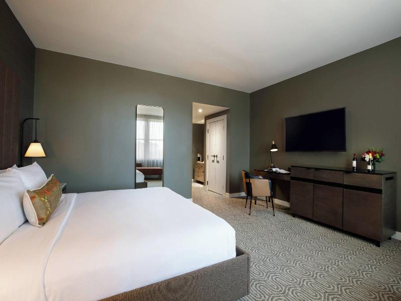 Hotel Vin, Autograph Collection image
