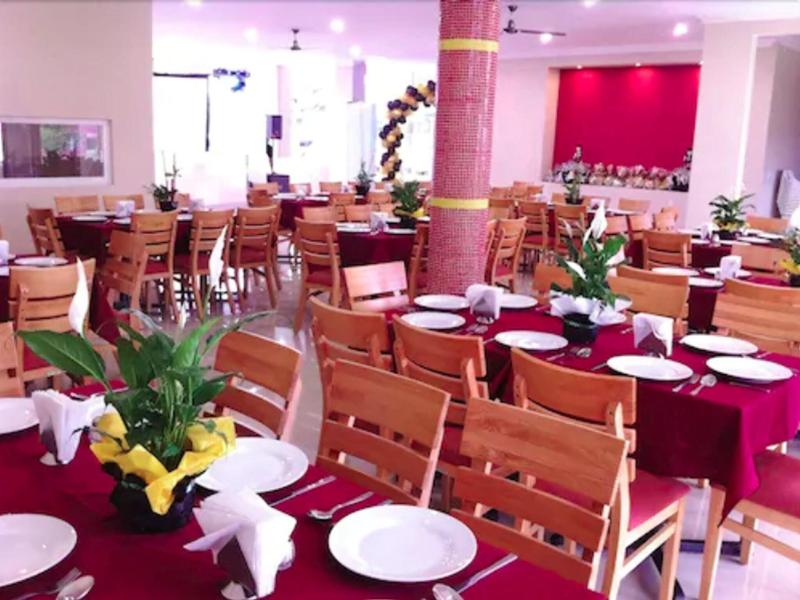 Hotel Js image