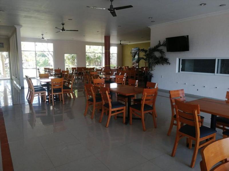 Hotel Js image