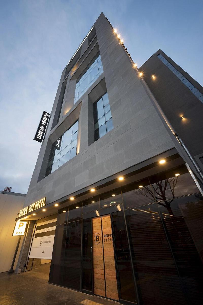 Guseo Browndot Hotel image
