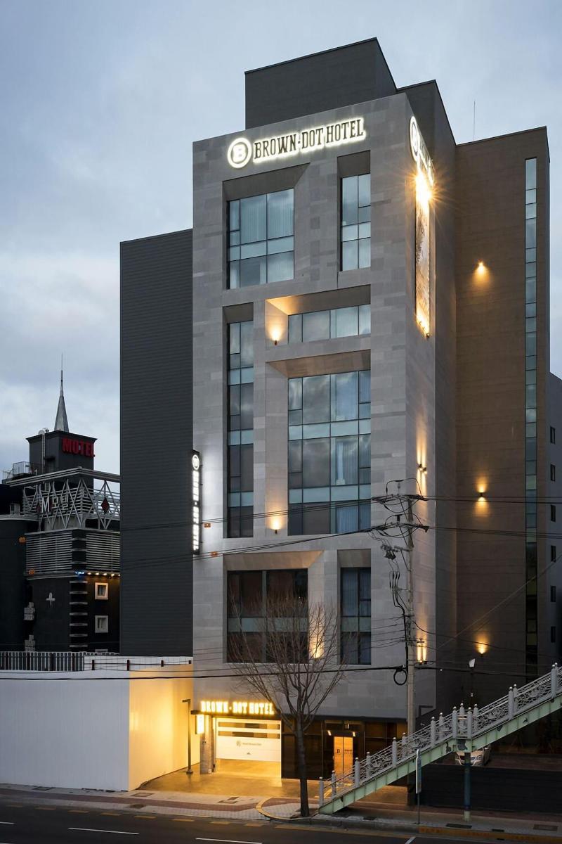 Guseo Browndot Hotel image