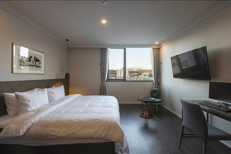 Guseo Browndot Hotel image