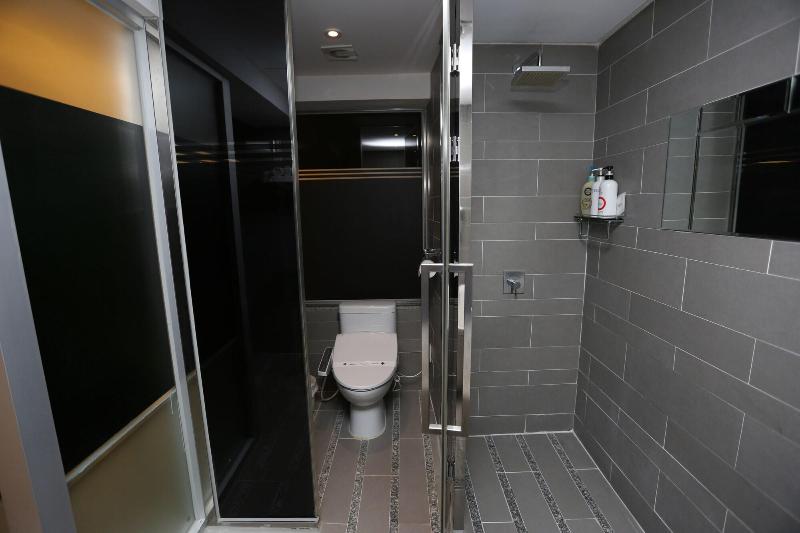 Opera 21 Hotel image