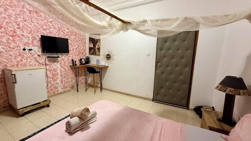 Jade Guest House image