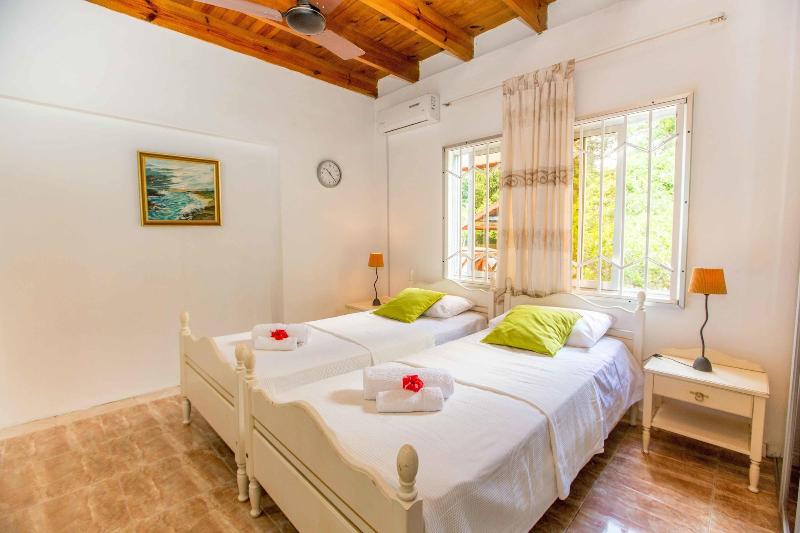 The Orchard Holiday Home image