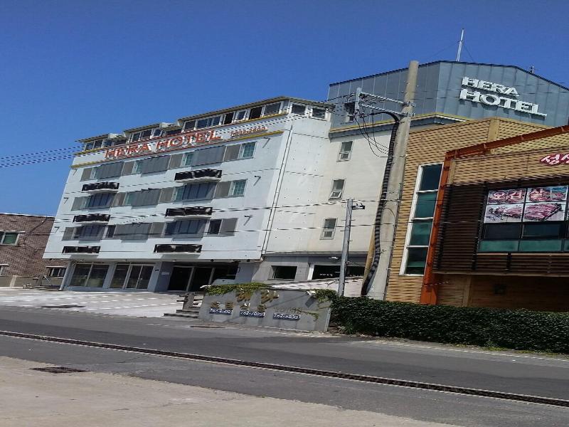 Hera Hotel