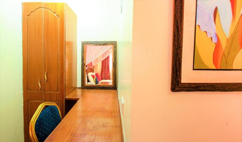 Leon Villas Guest House image