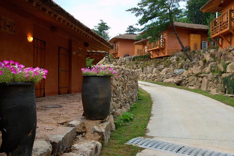 Hotel De Forre image