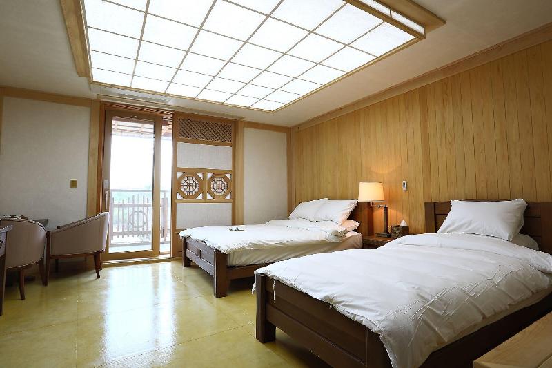 Hotel De Forre image