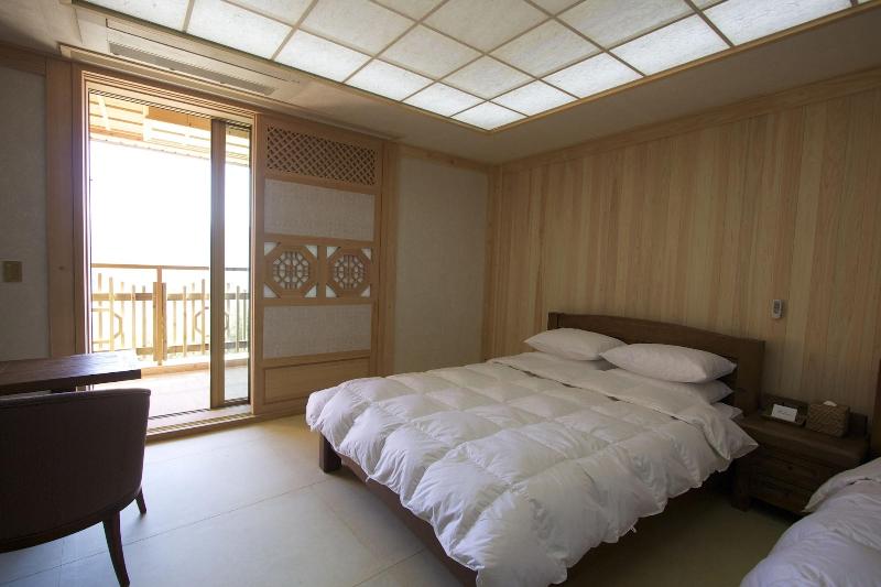 Hotel De Forre image