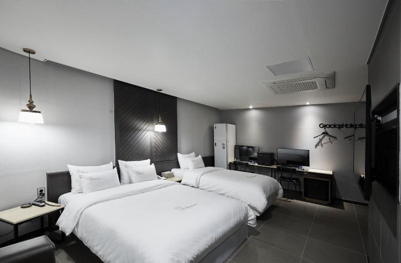 Gracias Hotel Gimhae image