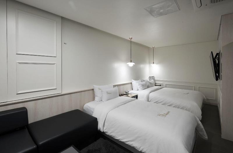 Gracias Hotel Gimhae image