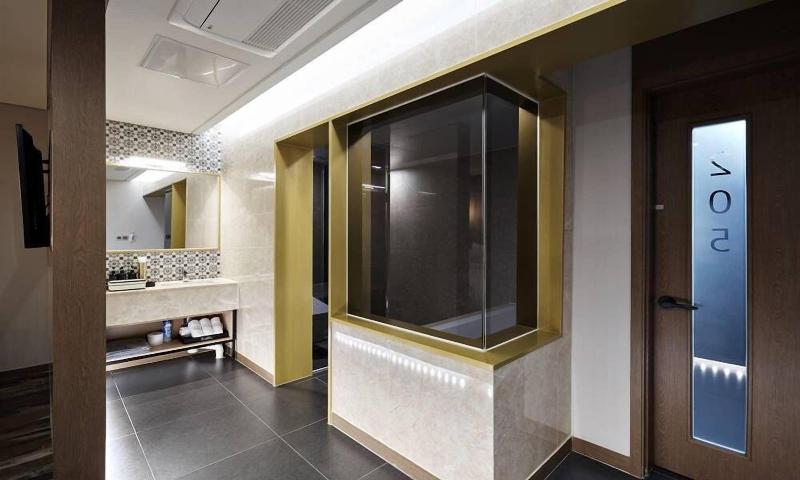 Gracias Hotel Gimhae image