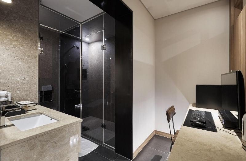 Gracias Hotel Gimhae image