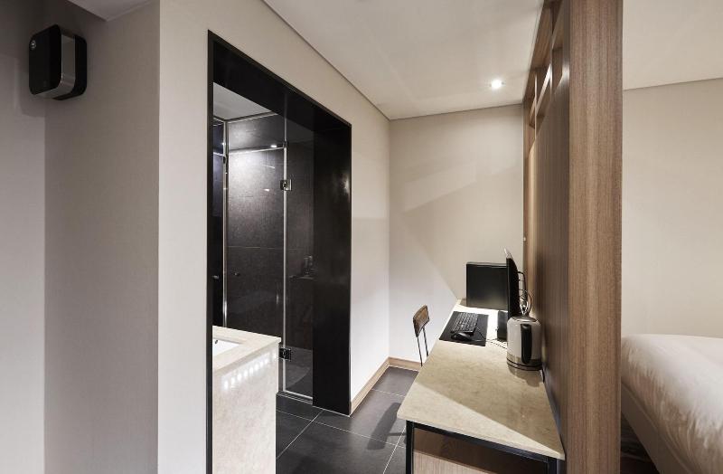 Gracias Hotel Gimhae image