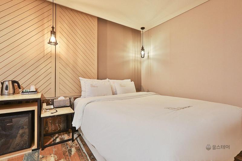 Gracias Hotel Gimhae image
