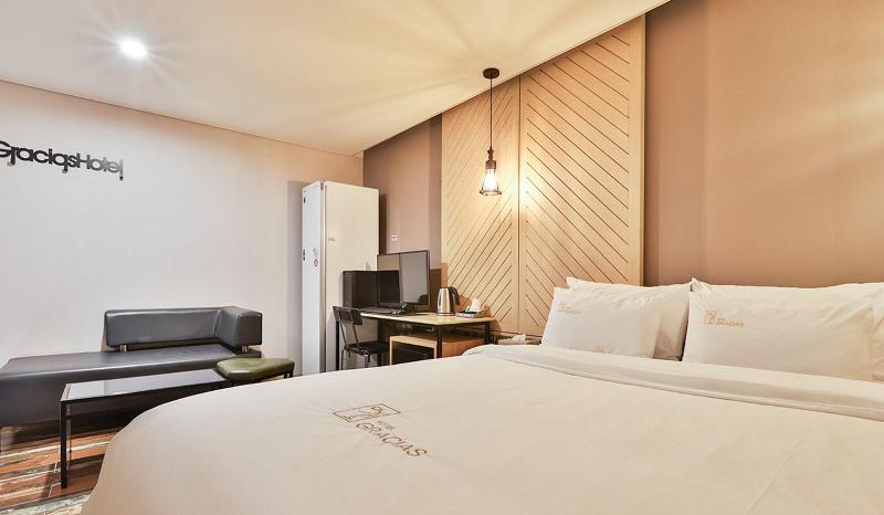 Gracias Hotel Gimhae image