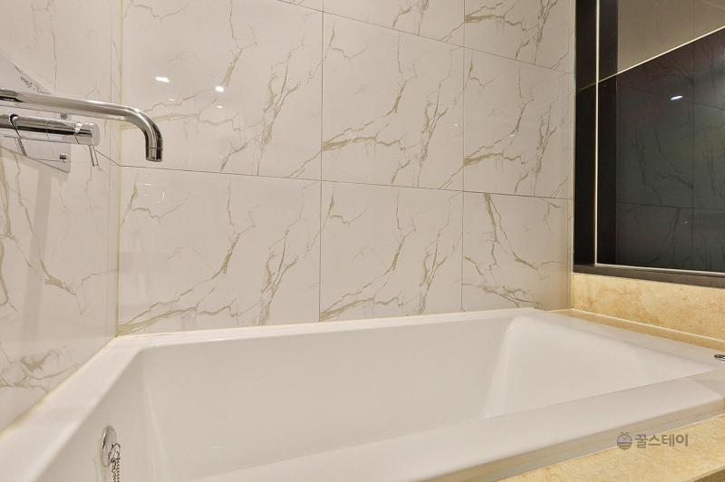 Gracias Hotel Gimhae image