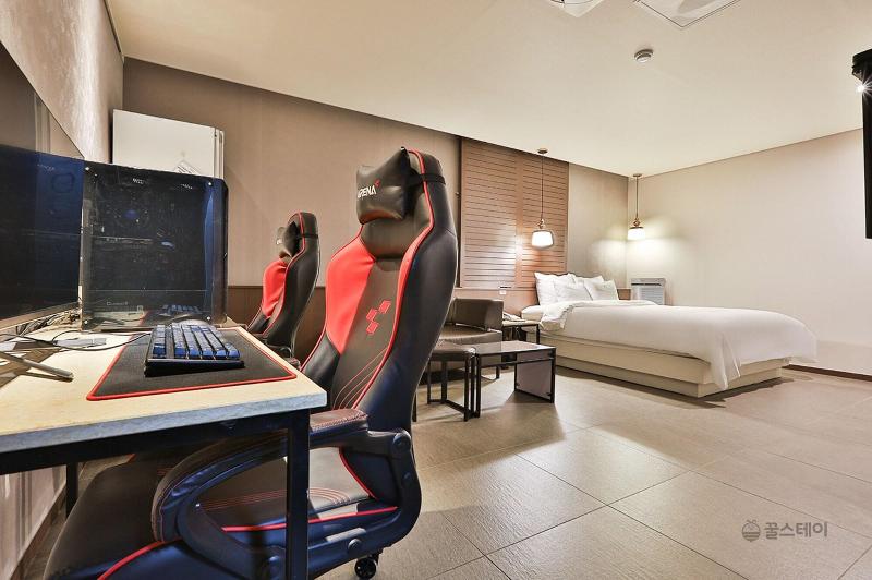 Gracias Hotel Gimhae image