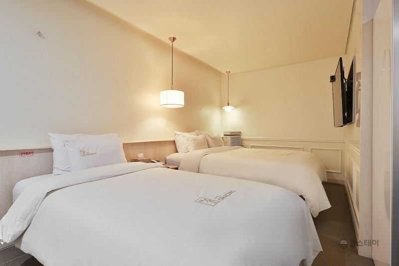 Gracias Hotel Gimhae image