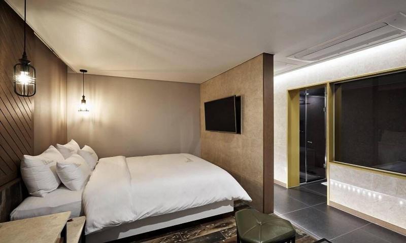 Gracias Hotel Gimhae image
