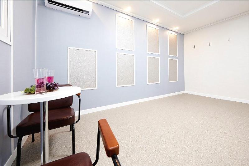 K-Pop Hotel image