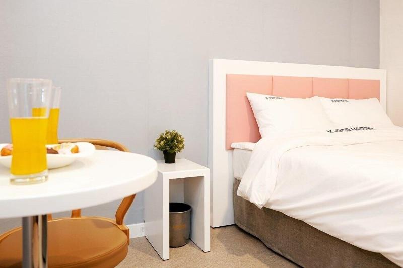 K-Pop Hotel image