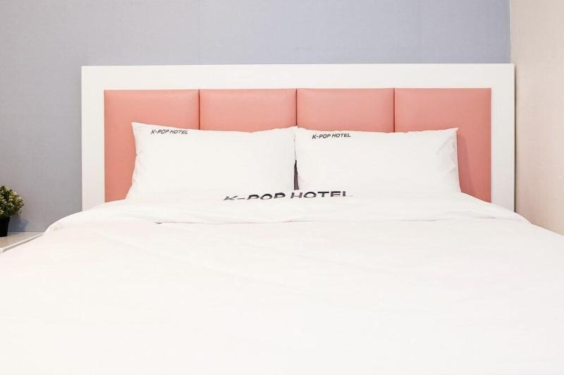 K-Pop Hotel image