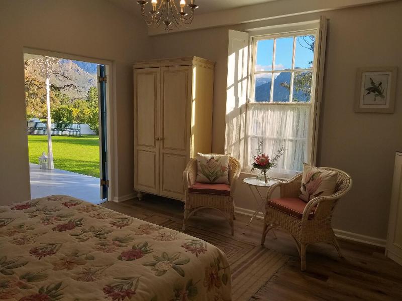 L'Auberge Chanteclair image
