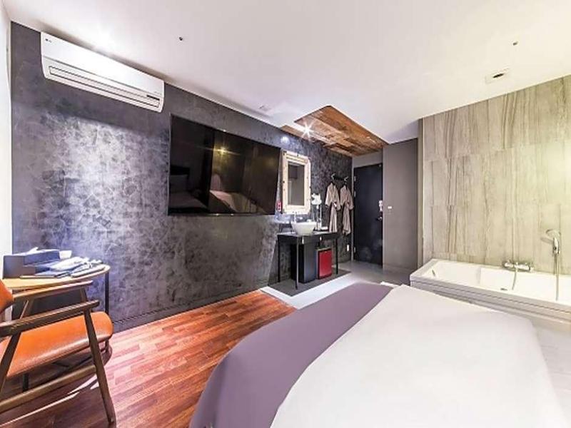 Hotel Banwol image