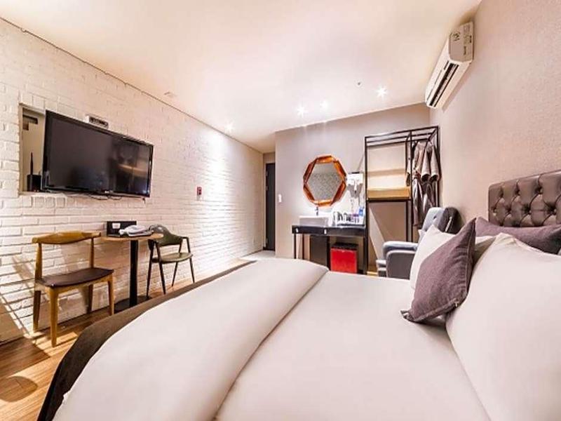 Hotel Banwol image