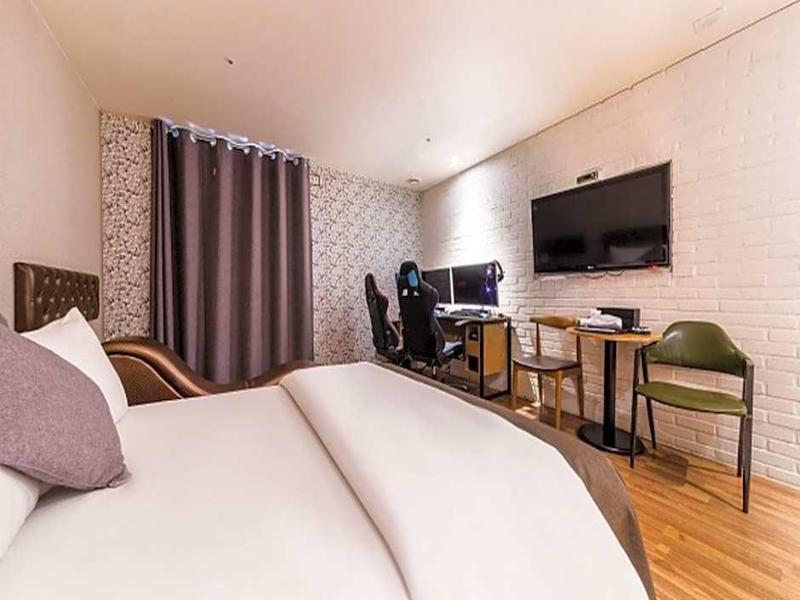 Hotel Banwol image
