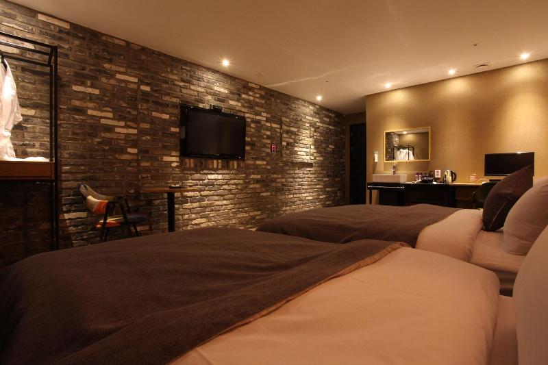 Hotel Banwol image