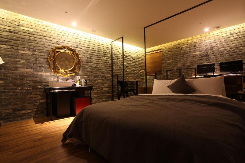 Hotel Banwol image
