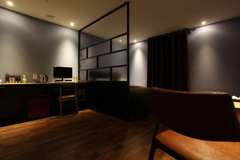 Hotel Banwol image