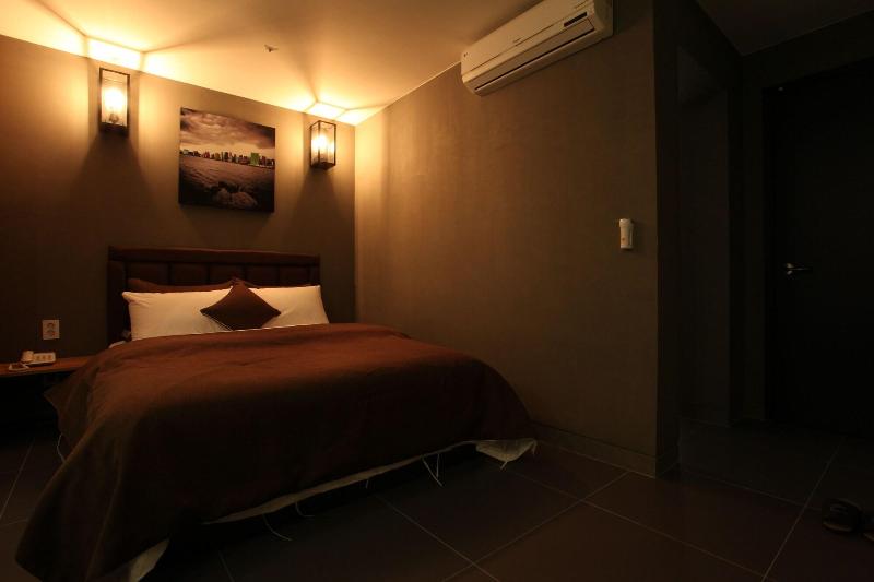 Hotel Banwol image