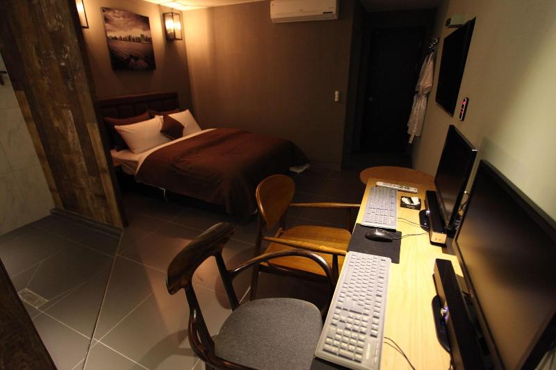 Hotel Banwol image