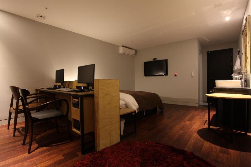 Hotel Banwol image