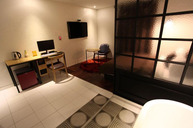 Hotel Banwol image