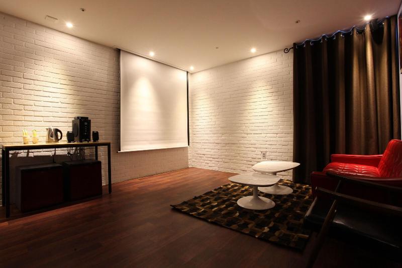 Hotel Banwol image