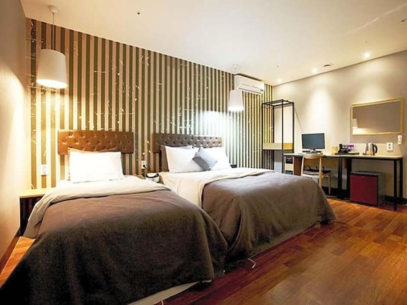 Hotel Banwol image
