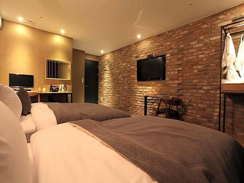 Hotel Banwol image